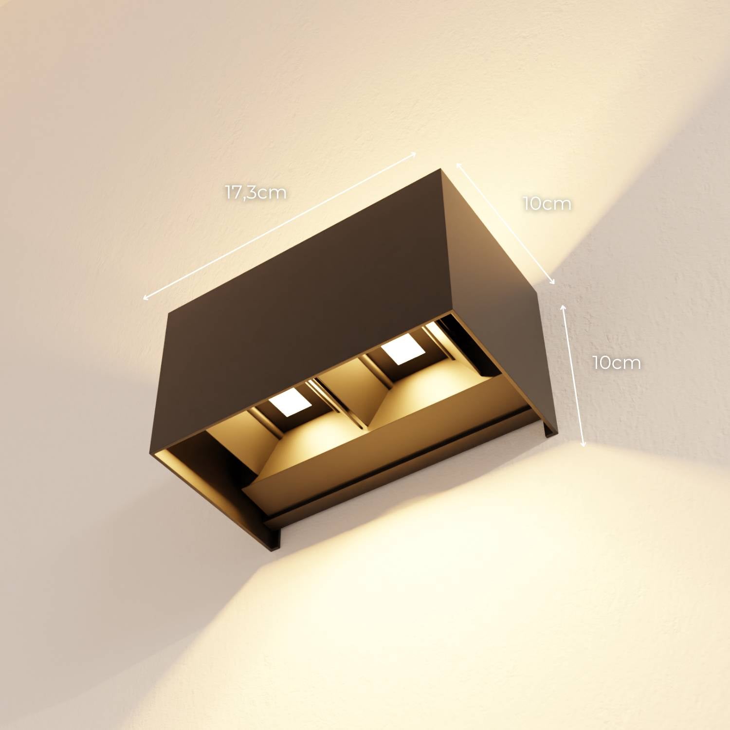 Teja wall light