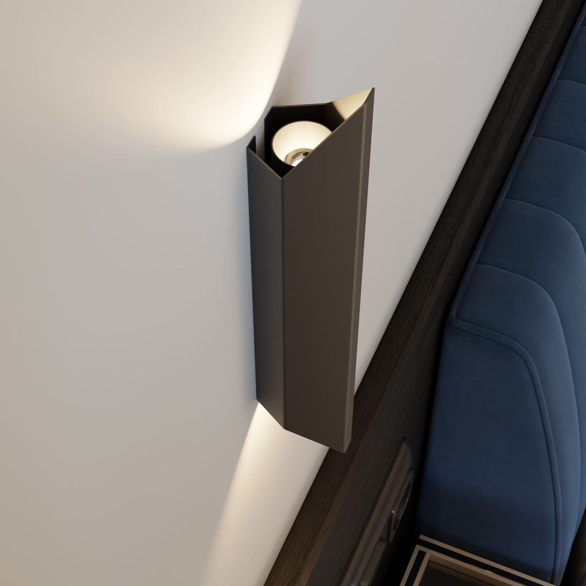 Aviso wall light