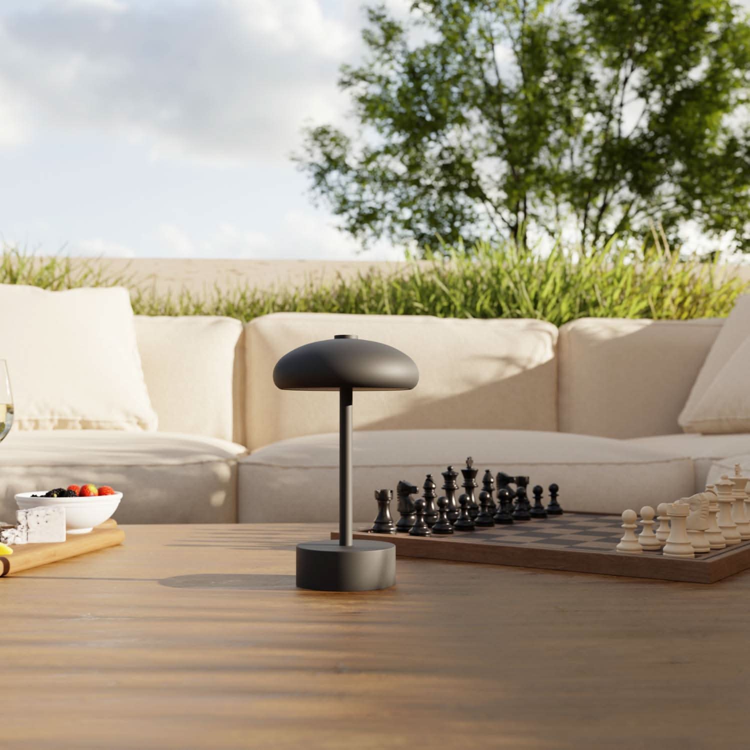 Elario battery-powered table lamp