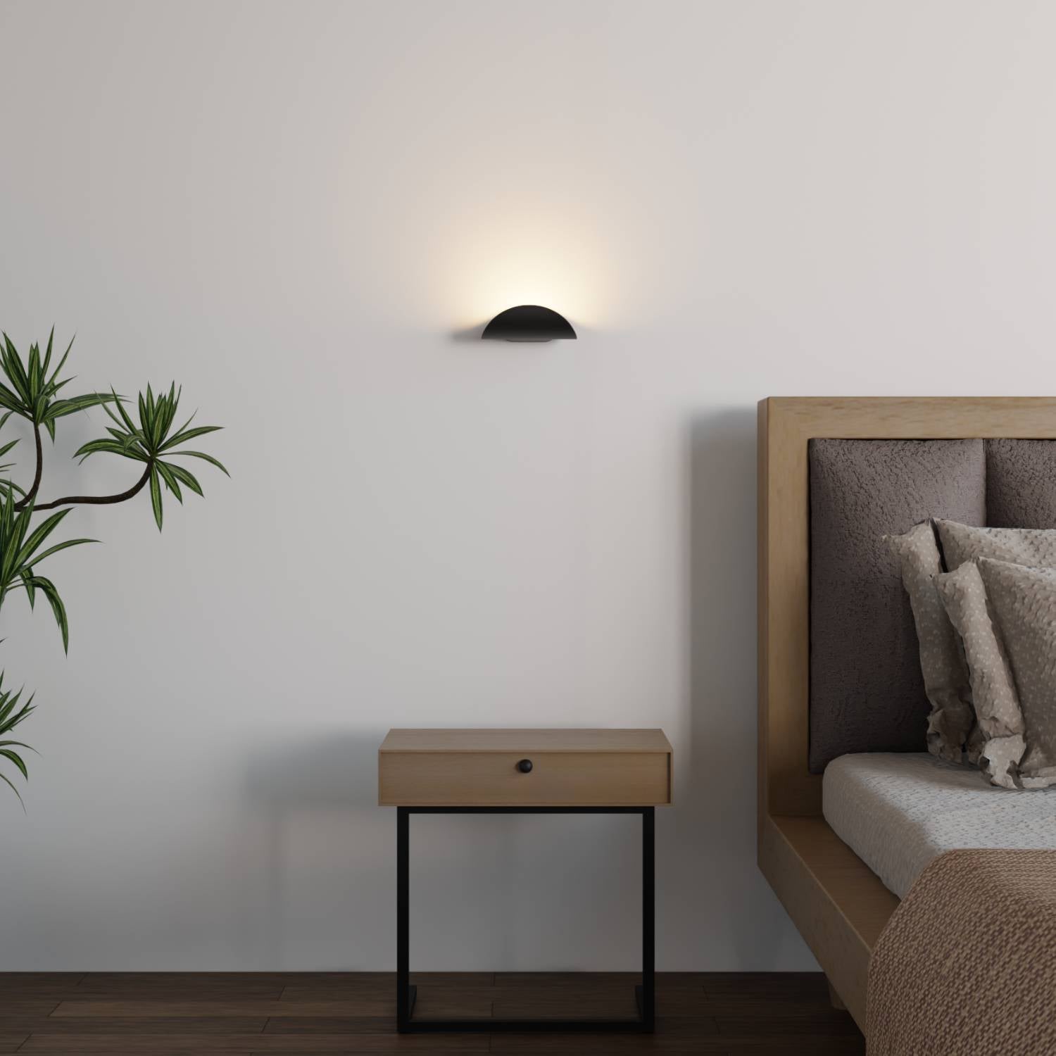 Velu wall light