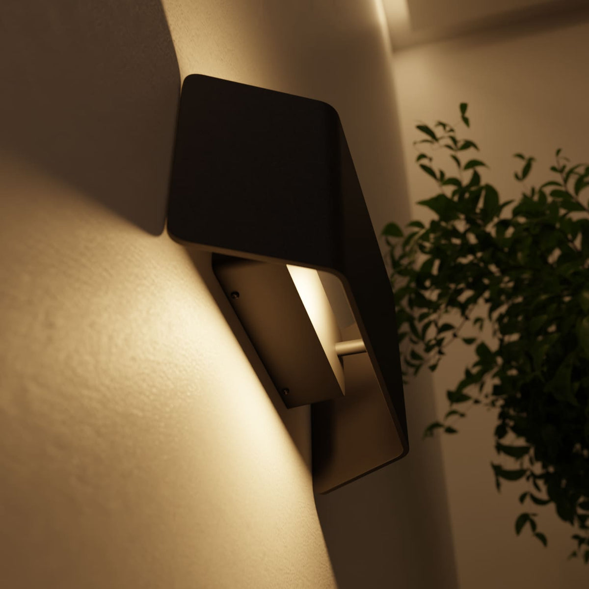 Ombra wall light