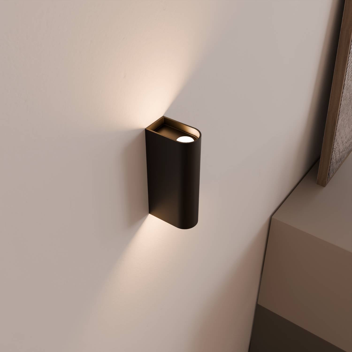 Elos wall light